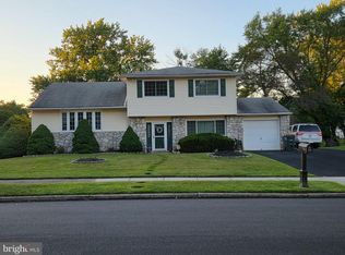 530 Andrew Dr, Southampton, PA 18966
