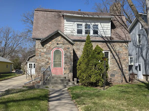 1345 Wisconsin Ave SW, Huron, SD 57350