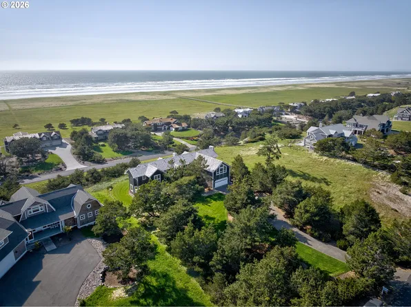 88902 Pinehurst Rd, Seaside, OR 97138