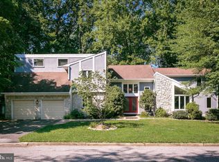 111 Bentley Dr, Mount Laurel, NJ 08054