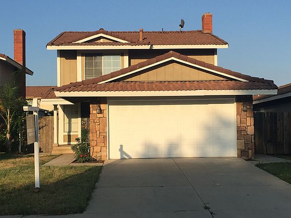 2nd image of 11954 Meadow Wood Way