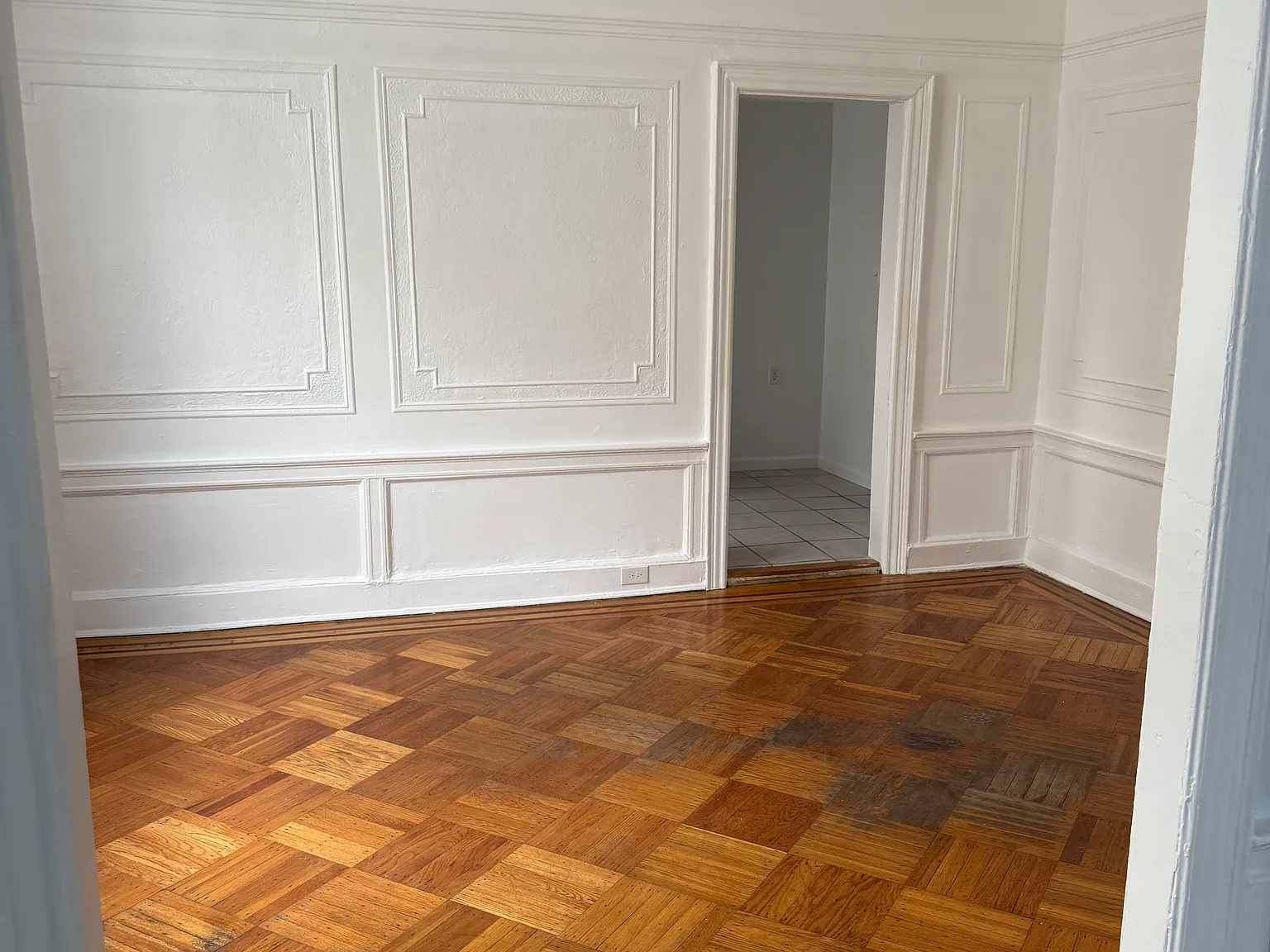 3 bed, 800 sqft, $2,800 — Photo 3
