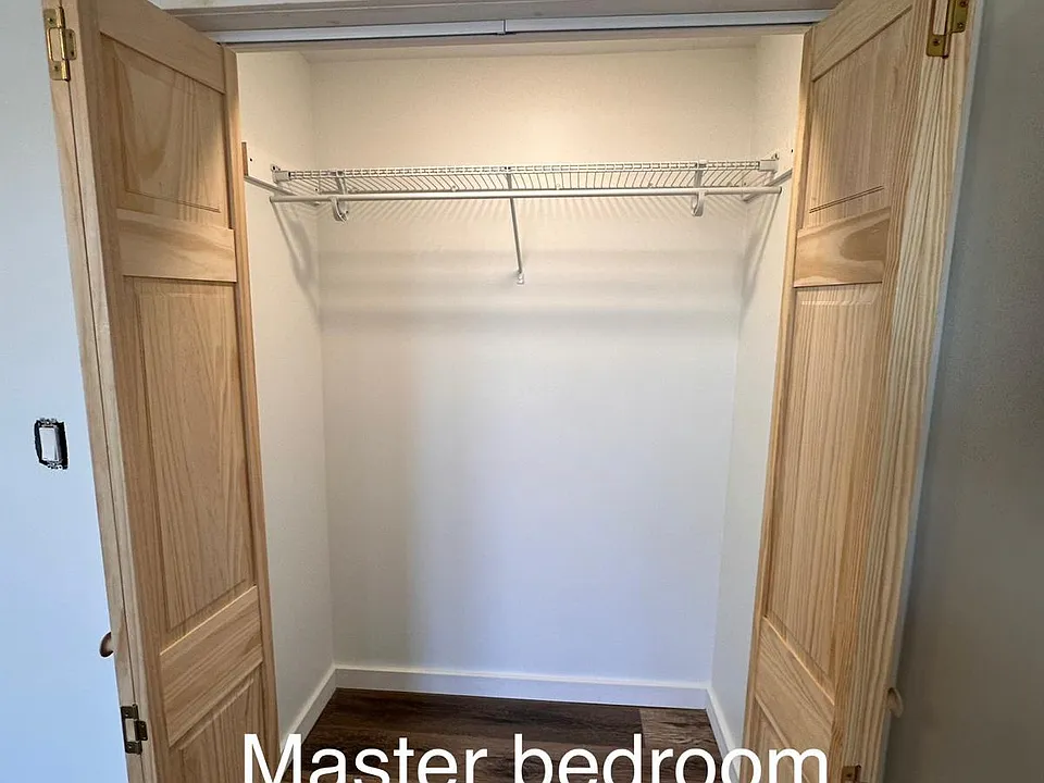 walk in closet space