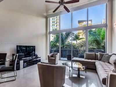 6000 Collins Ave APT 346, Miami Beach, FL, 33140