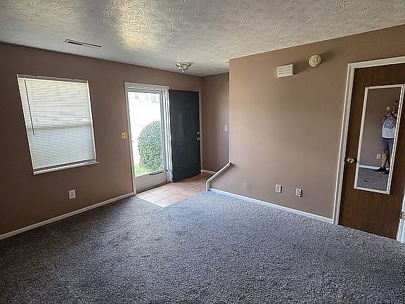 Living room1 (213A)