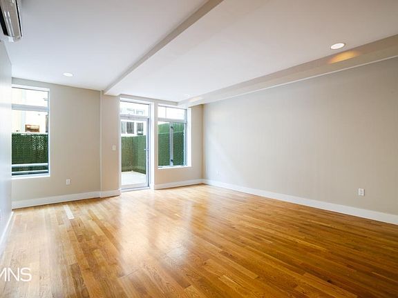 4th image of 96 Steuben St APT 1A