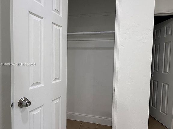 5th image of 6723 NE Miami Pl #6725