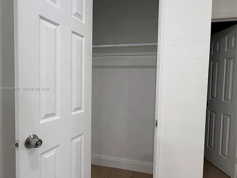6723 NE Miami Pl #6725 — Photo 5