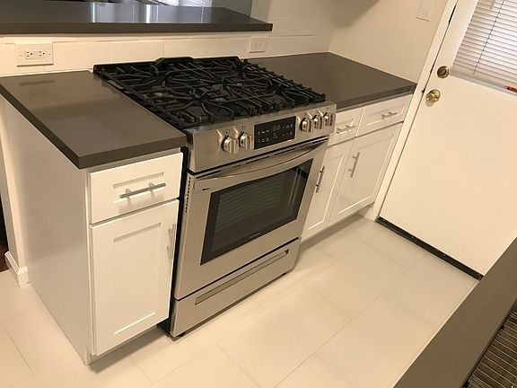 5th image of 5919 1/2 Comey Ave