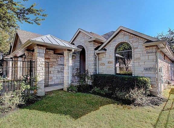 3rd image of 3004 Heathmount Dr
