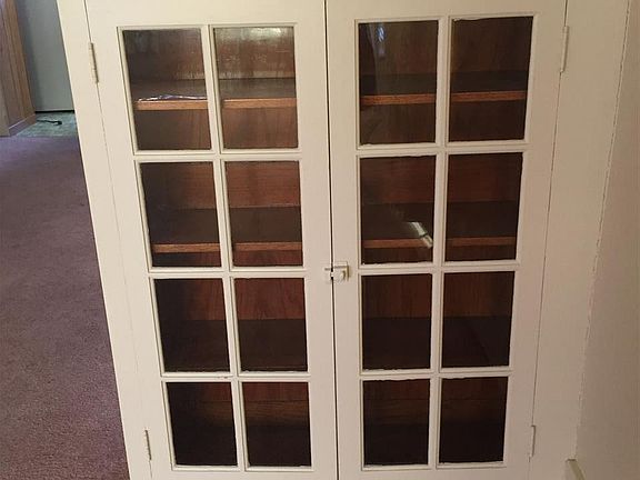 5th image of 2217 W Laura Ave