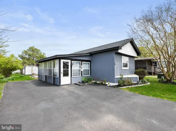 6 Candlelight Ln, Rehoboth Beach, DE 19971