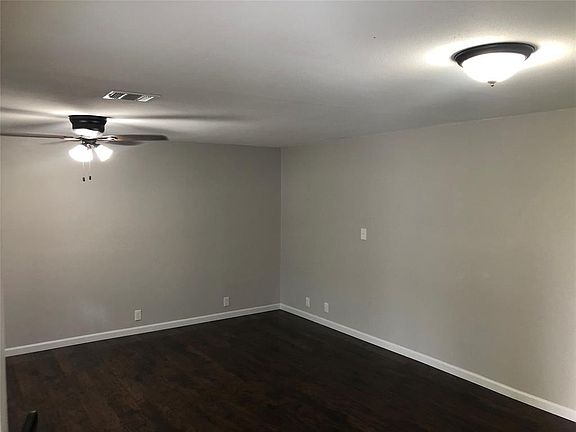 5th image of 7700 Corina Dr