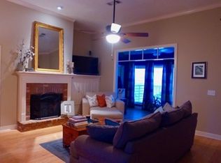 102 Middle Field Dr, Canton, MS 39046