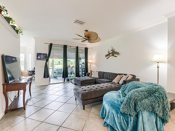 5th image of 20210 Calice Ct Unit 201
