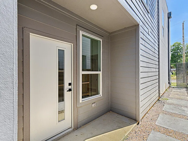 2815 Harston St #2815 — Photo 4