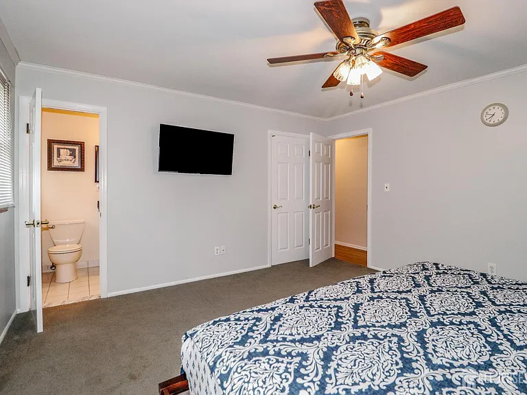 5 Timothy Ct — Photo 16