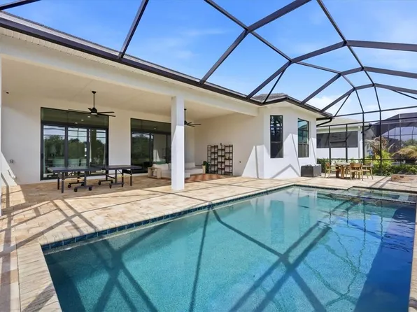 9221 Bernini Pl, Sarasota, FL 34240