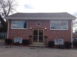 188 Airport Rd, Warwick, RI 02889