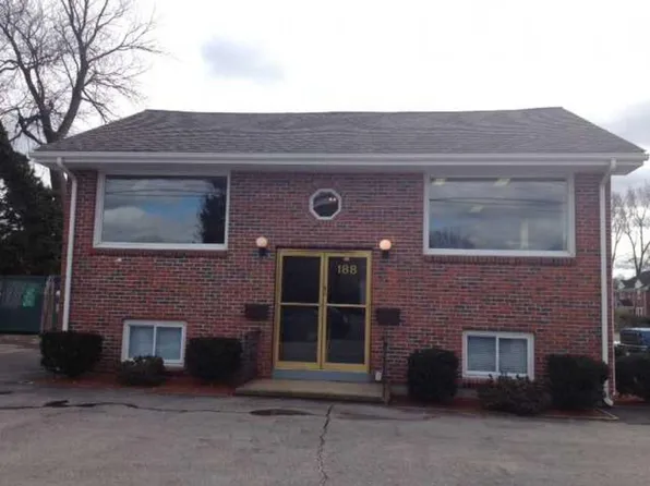 188 Airport Rd, Warwick, RI 02889