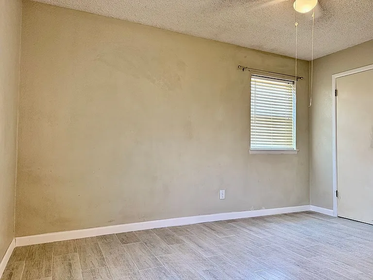 3304 Neely Ave — Photo 12