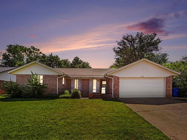 2721 Forest Oaks Cir, Norman, OK 73071