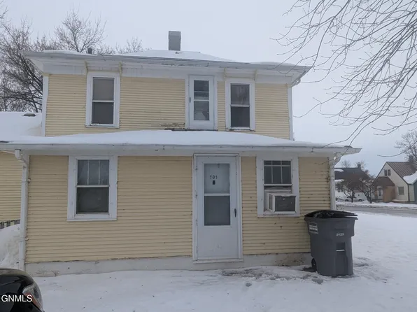 101 Mary St N, Streeter, ND 58483