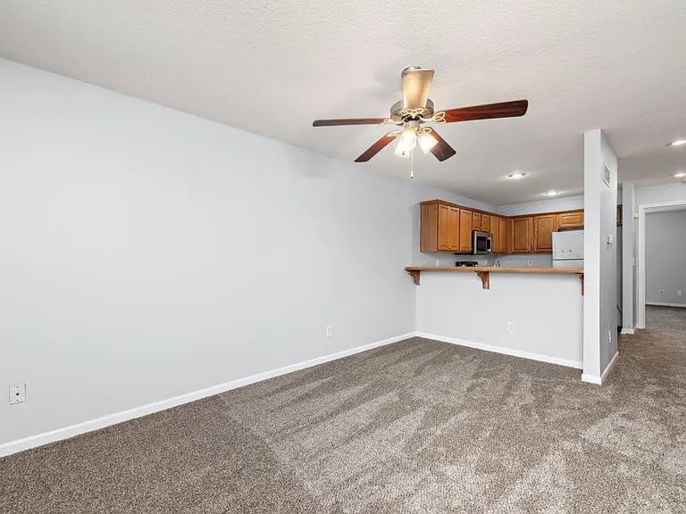 1619-1649 Cinnabar Dr — Photo 9