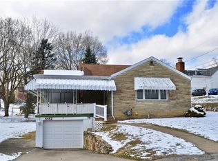4462 Country Club Dr, Pittsburgh, PA 15236