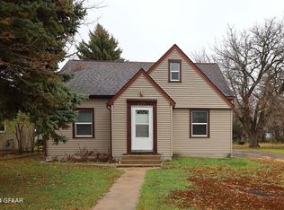 115 Riverside Dr, Stephen, MN 56757