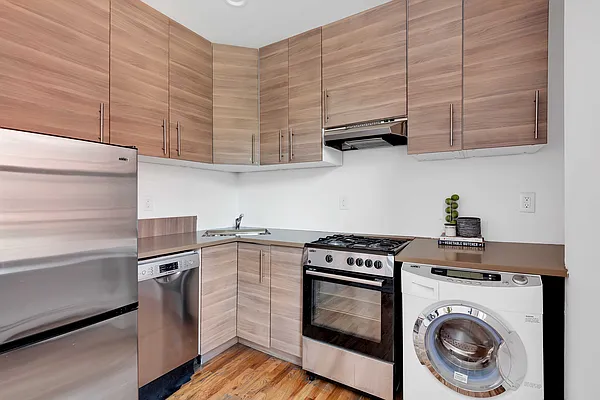 Rented by Compass | media 13