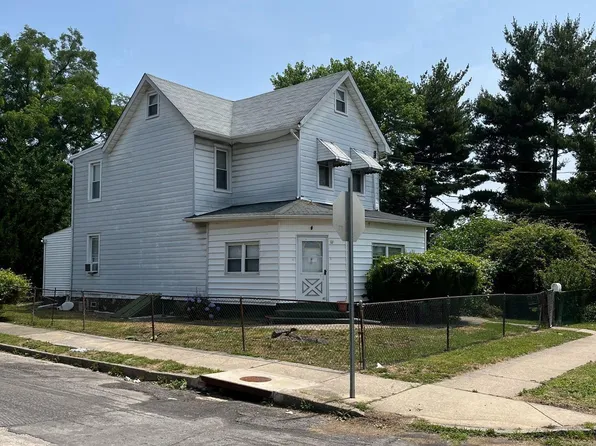 2513 S 76th St, Philadelphia, PA 19153