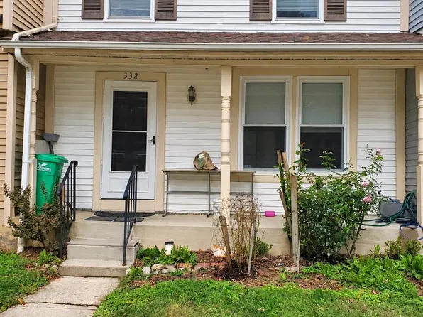 332 Shady Glen Dr, Capitol Heights, MD 20743