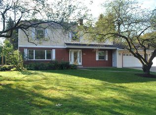 4669 Budd Dr, Erie, PA 16506