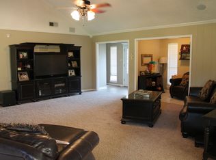 4505 Parkridge Dr, Benton, LA 71006