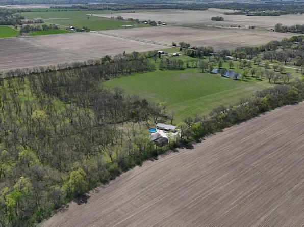 19049 York Rd, Oswego, KS 67356