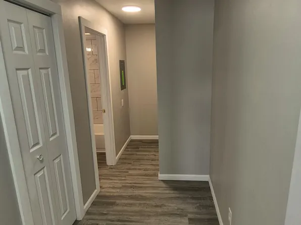 3424 E 21st Ave, Lake Station, IN 46405