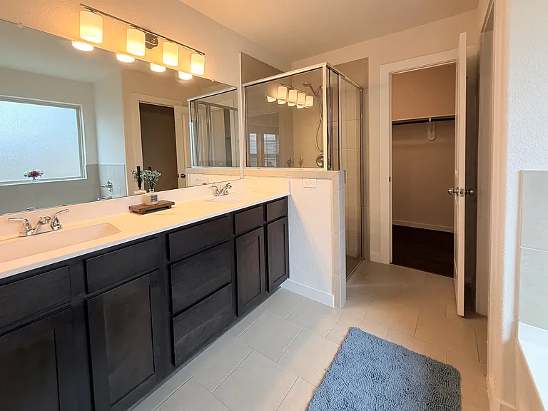 6807 Bardsdale Ct — Photo 9