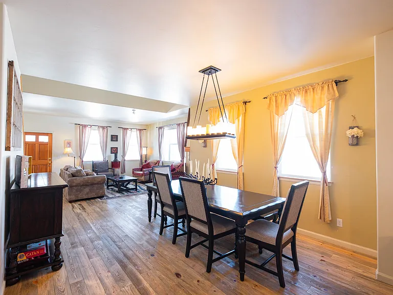 178 Lake View Cir W — Photo 18