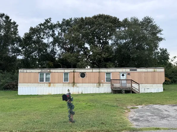 134 Montague Dr, Fountain Inn, SC 29644