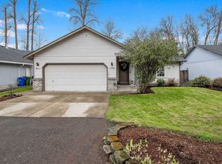 1762 Labona Dr, Eugene, OR 97404