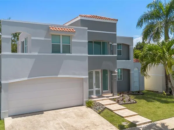 Estancias De Cerro Gordo Plaza Mercedes #118, Vega Alta, PR 00692