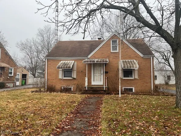 2351 S Freedom Ave, Alliance, OH 44601