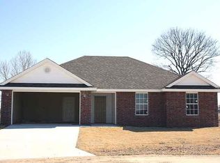 1521 Cherokee Rock Rd, Muldrow, OK 74948