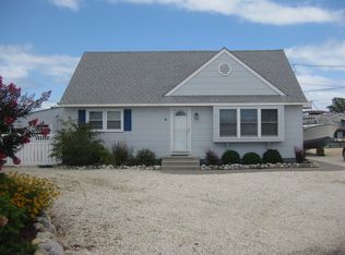 45 Alma Rd, Beach Haven, NJ 08008