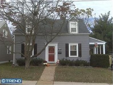 1st image of 319 W Summit Ave