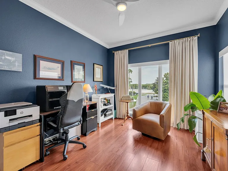 1127 Venetian Harbor Dr NE — Photo 17