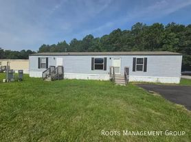 320 Rae St, Lake City, SC