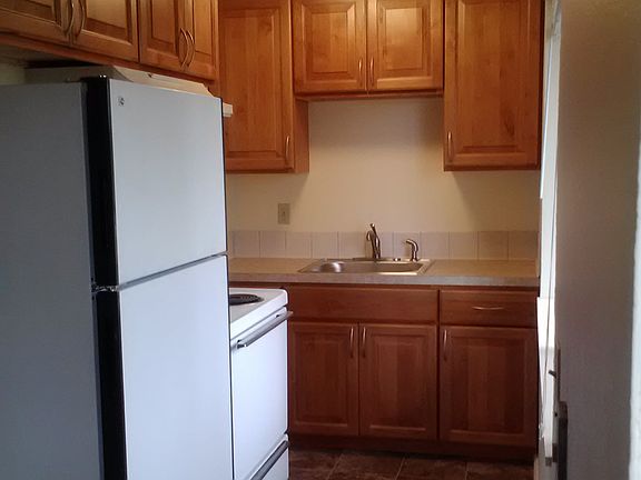 5th image of 602 Kirkland Ave APT 8