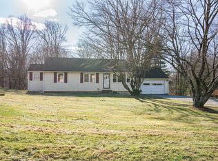 37 Fergone Rd, Danbury, CT 06811